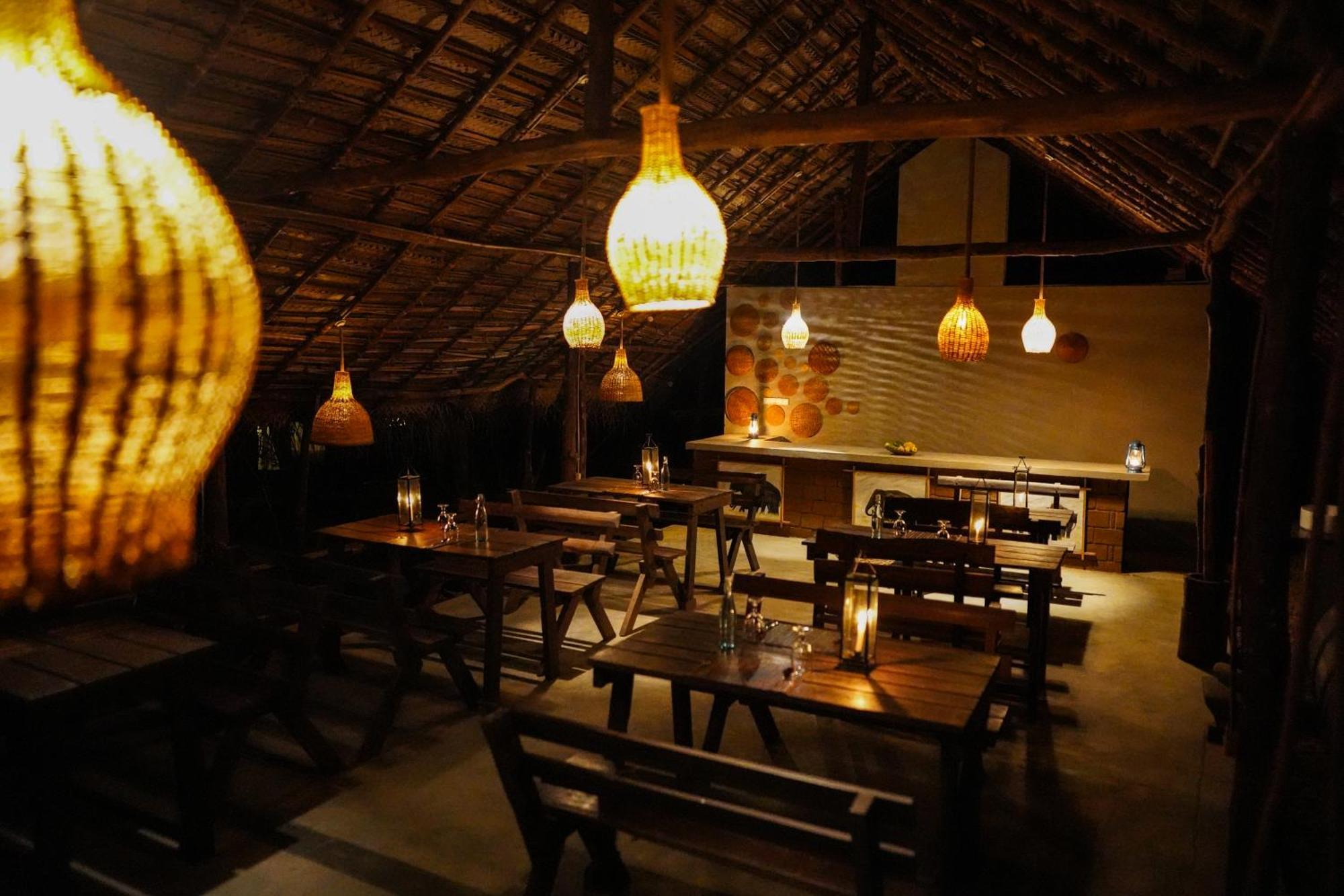 River Glamping By Gaga Bees Udawalawe Exterior foto