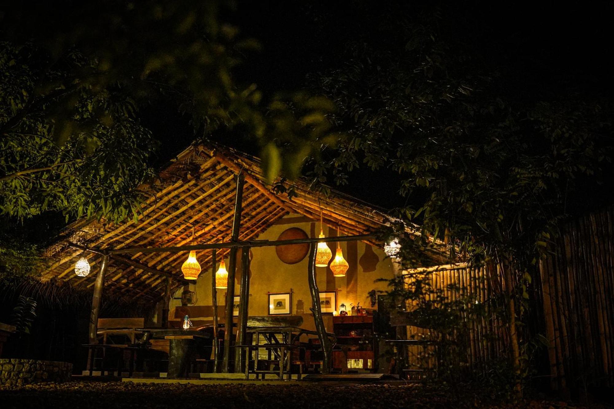 River Glamping By Gaga Bees Udawalawe Exterior foto